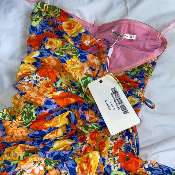 Floral Boutique Ruched Mini Dress - Picture 5 of 11